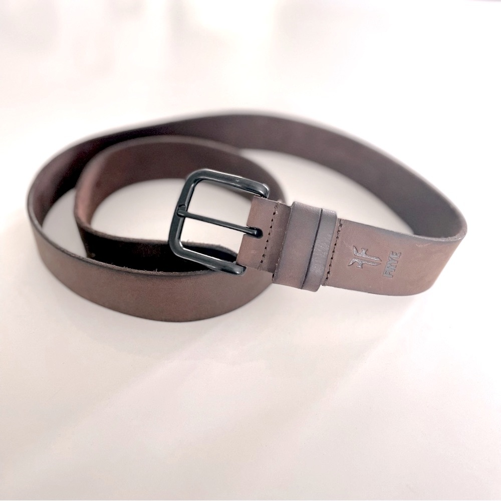 Frye Men’s Brown Leather Belt 40